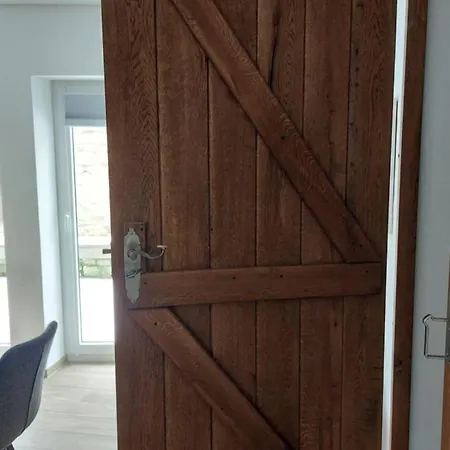 Haus Messern 度假居 *